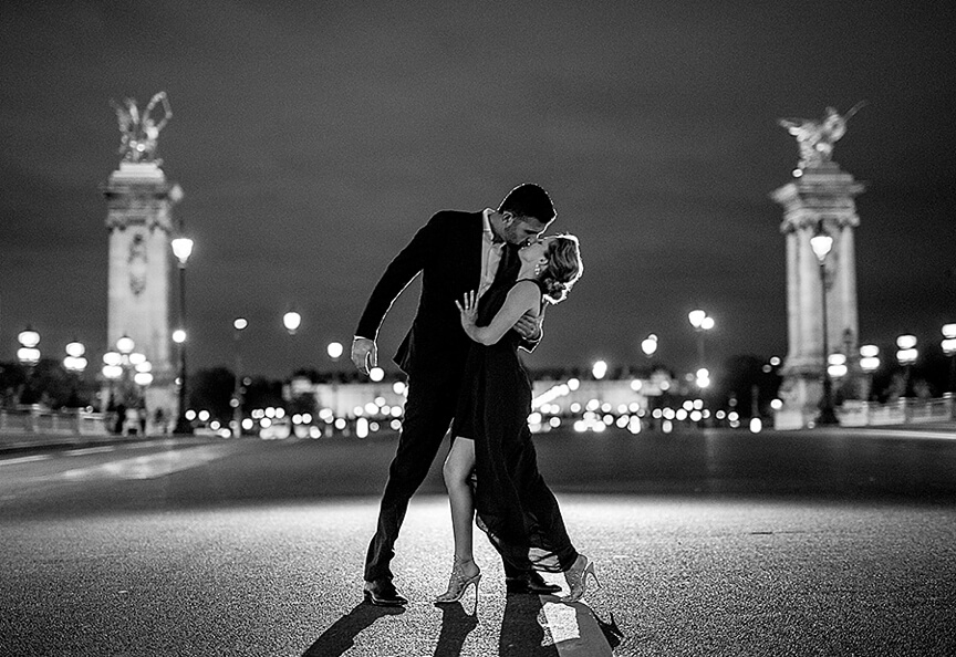 Paris night photography, paris night portraits, photographer paris, city of light, elope to paris, wedding photographer paris, 