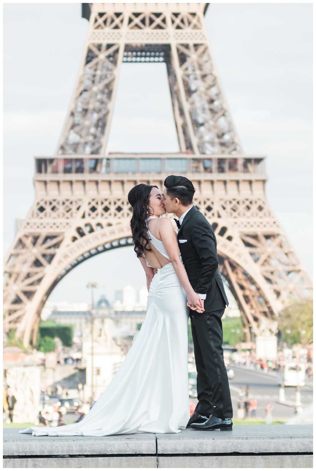 Paris wedding photographer, elope to paris, france wedding photographer, luxury wedding photographer, fashion wedding photographer paris, Shangri-la wedding, shangrila hotel paris wedding, 