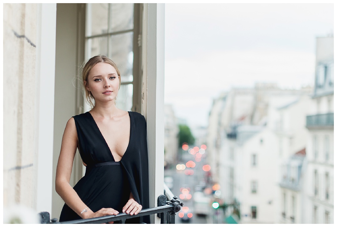 Paris wedding photographer, Paris elopement photographer, Paris pre wedding photographer, Paris portraits, Wedding in Paris, black wedding dress, Eiffel Tower portraits, France wedding photography, Paris fashion photographer, fashion wedding photographer, Luxury wedding paris, 