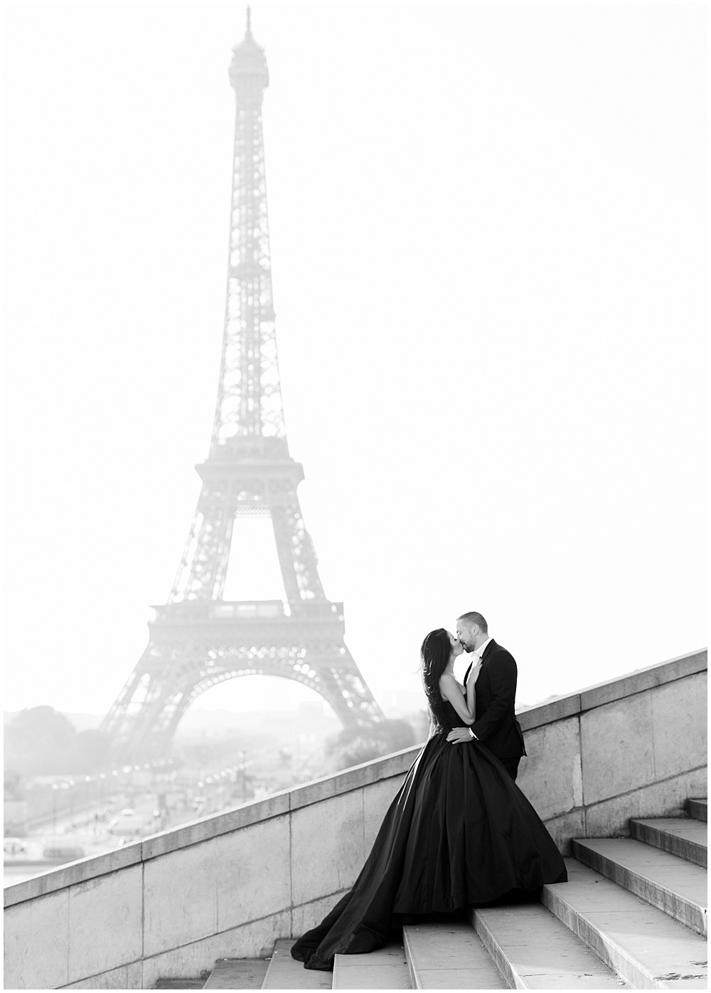 Top 10 Paris Wedding Photography Locations, The Eiffel Tower, The Trocadero, paris photoshoot, paris elopement photographer, 
