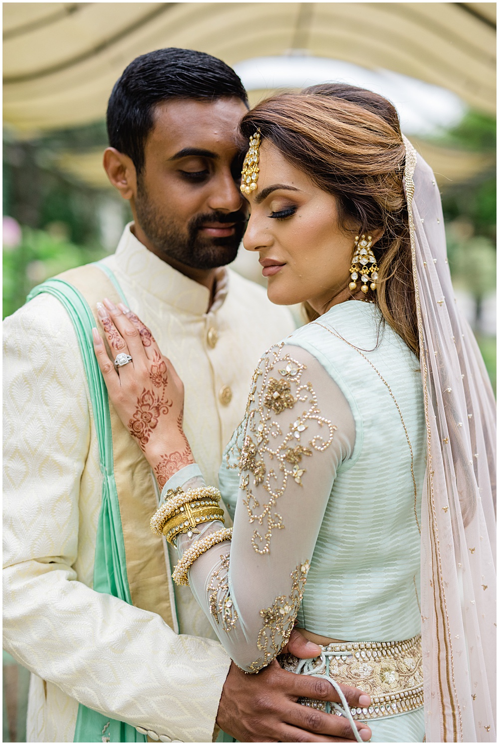 Indian Wedding France, Chateau Le Mas de Montet, french chateau wedding, wedding photographer, 