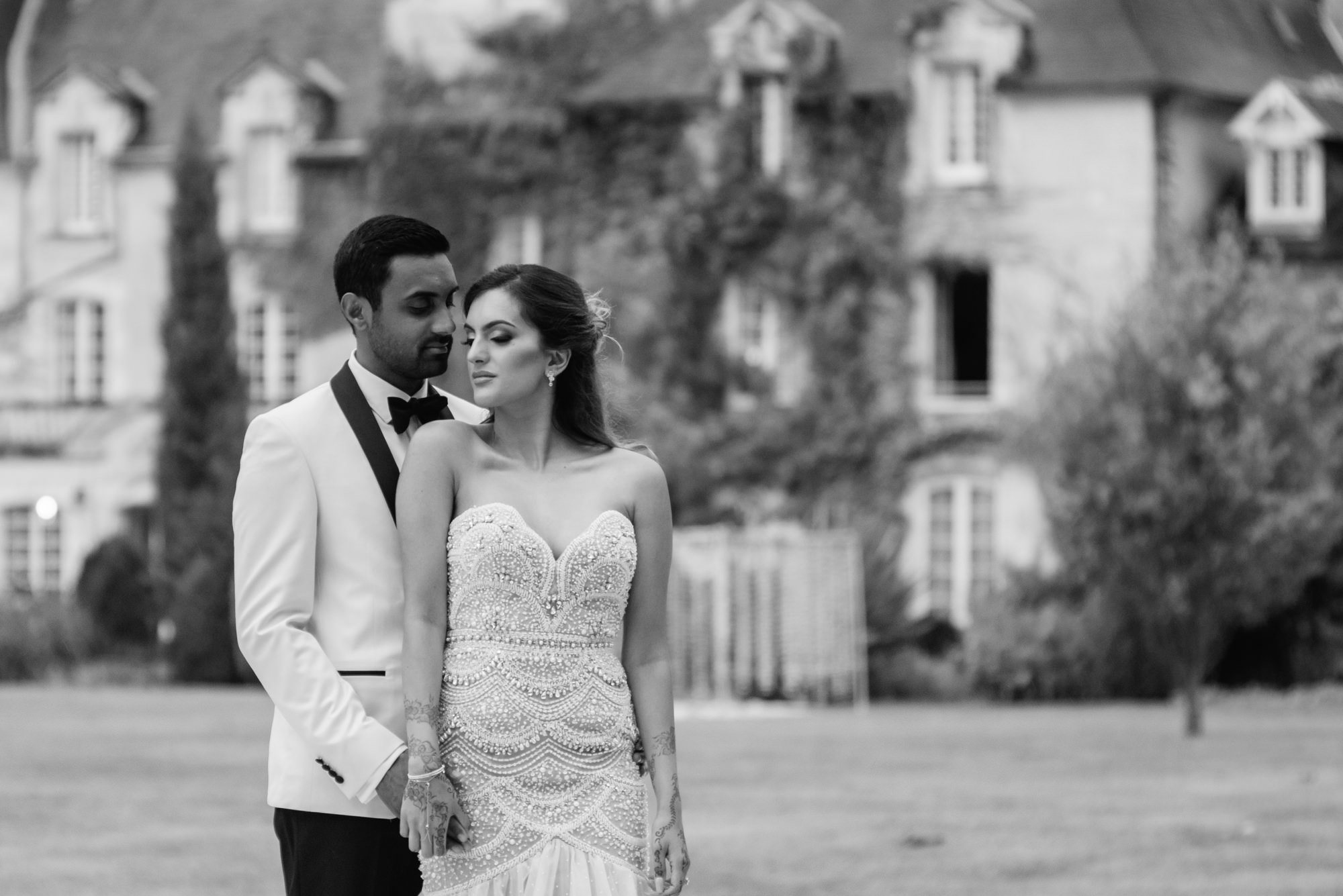 Indian Wedding France, Chateau Le Mas de Montet, french chateau wedding, wedding photographer,
