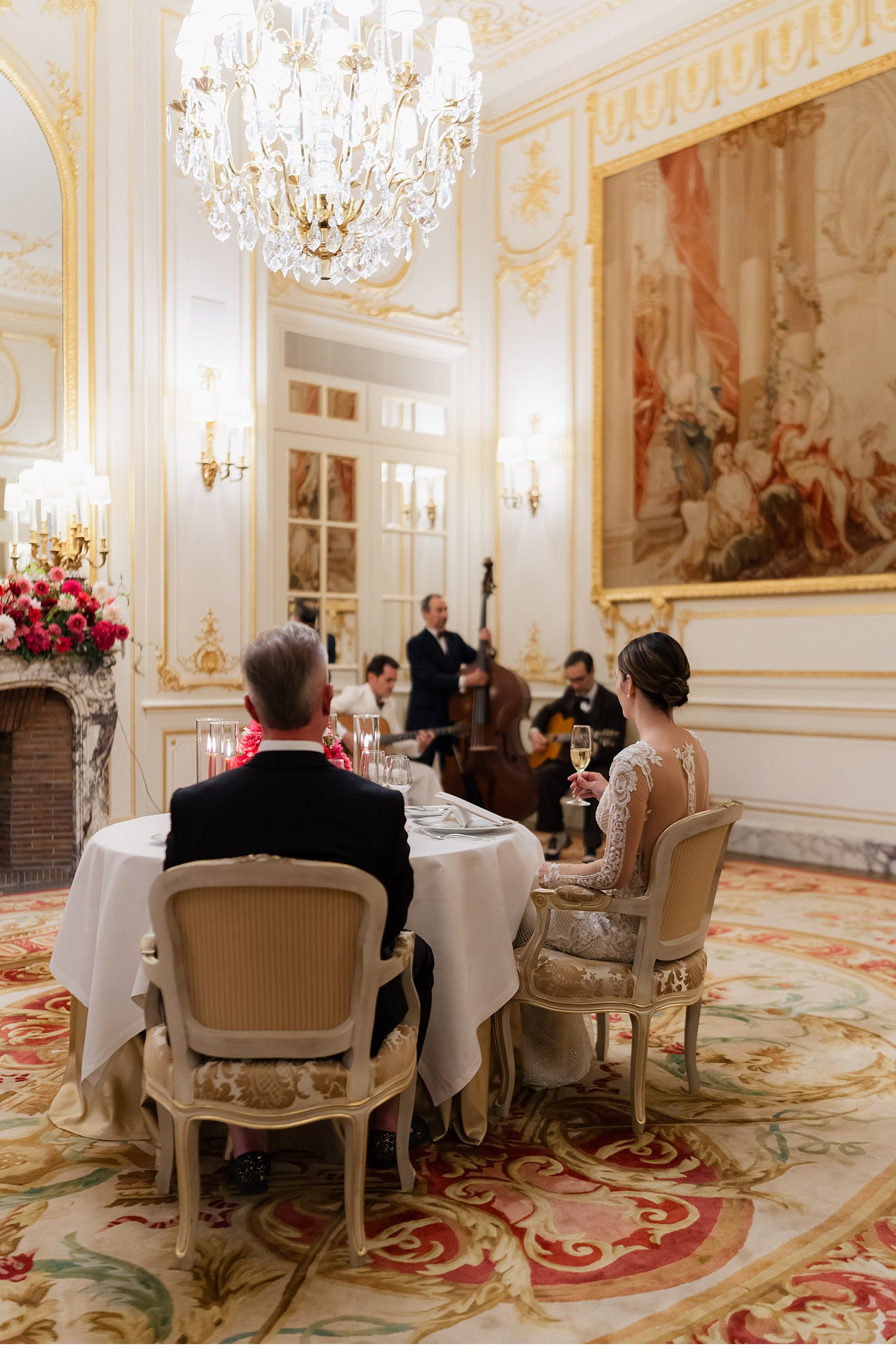 Timeless Romantic Fall Elopement in Paris, Dinner for two at the Ritz, Ritz Paris, Fall themed elopement, Elope to Paris, Paris Photographer, Elopement, Paris,