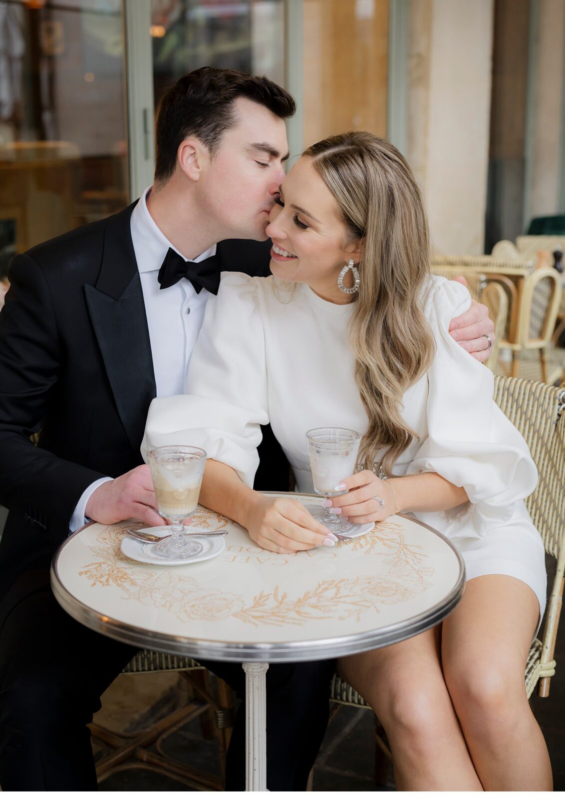 Christmas elopement in Paris, elope to paris, Claire Morris Photography, wedding photographer paris, elopement photographer paris,