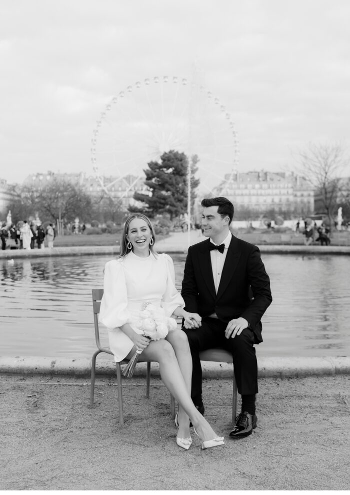 Christmas elopement in Paris, elope to paris, Claire Morris Photography, wedding photographer paris, elopement photographer paris,