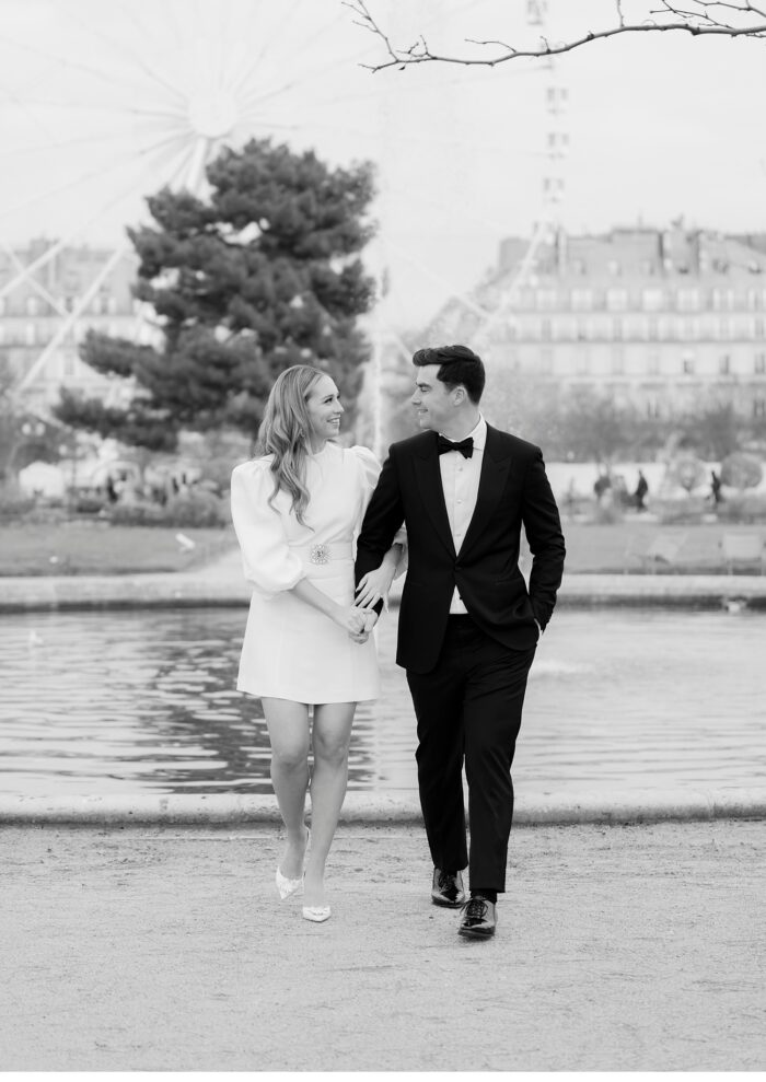 Christmas elopement in Paris, elope to paris, Claire Morris Photography, wedding photographer paris, elopement photographer paris,