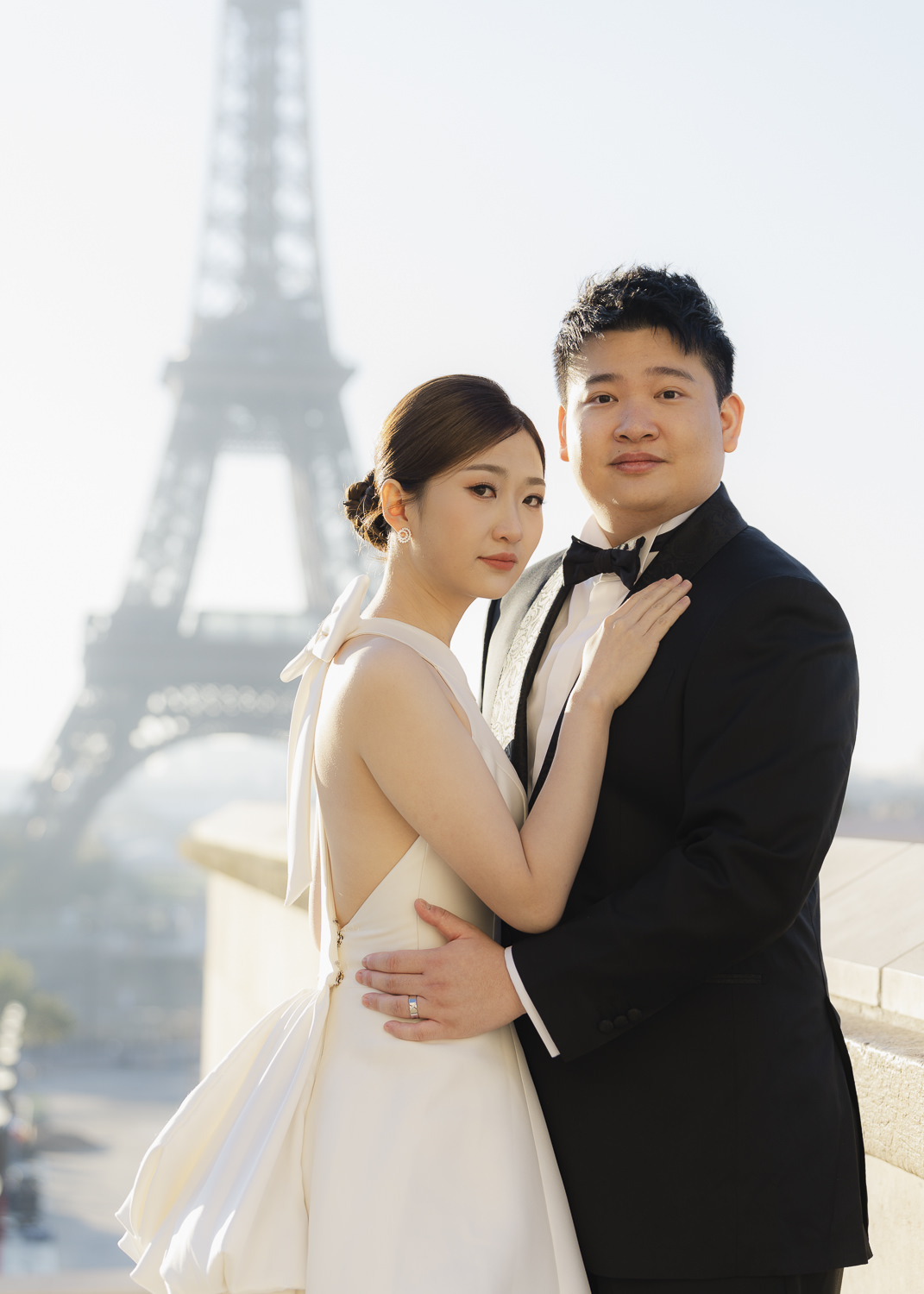 pre-wedding photoshoot in Paris, bride dress, Paris photographer, prewed paris, Paris photography locations, Paris wedding,