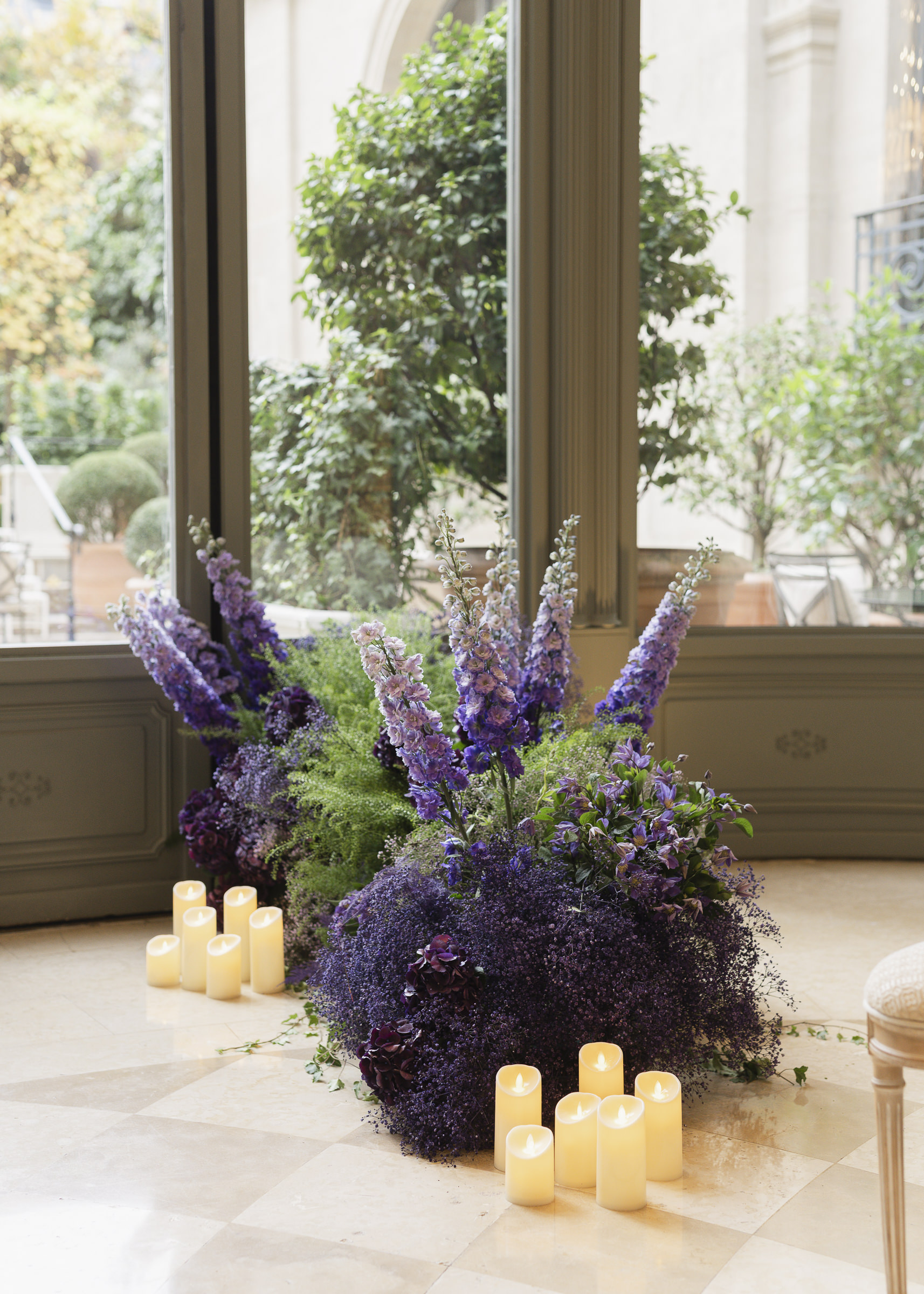 Warm, colourful autumn florals at the Ritz Paris ceremony, purple florals, 
