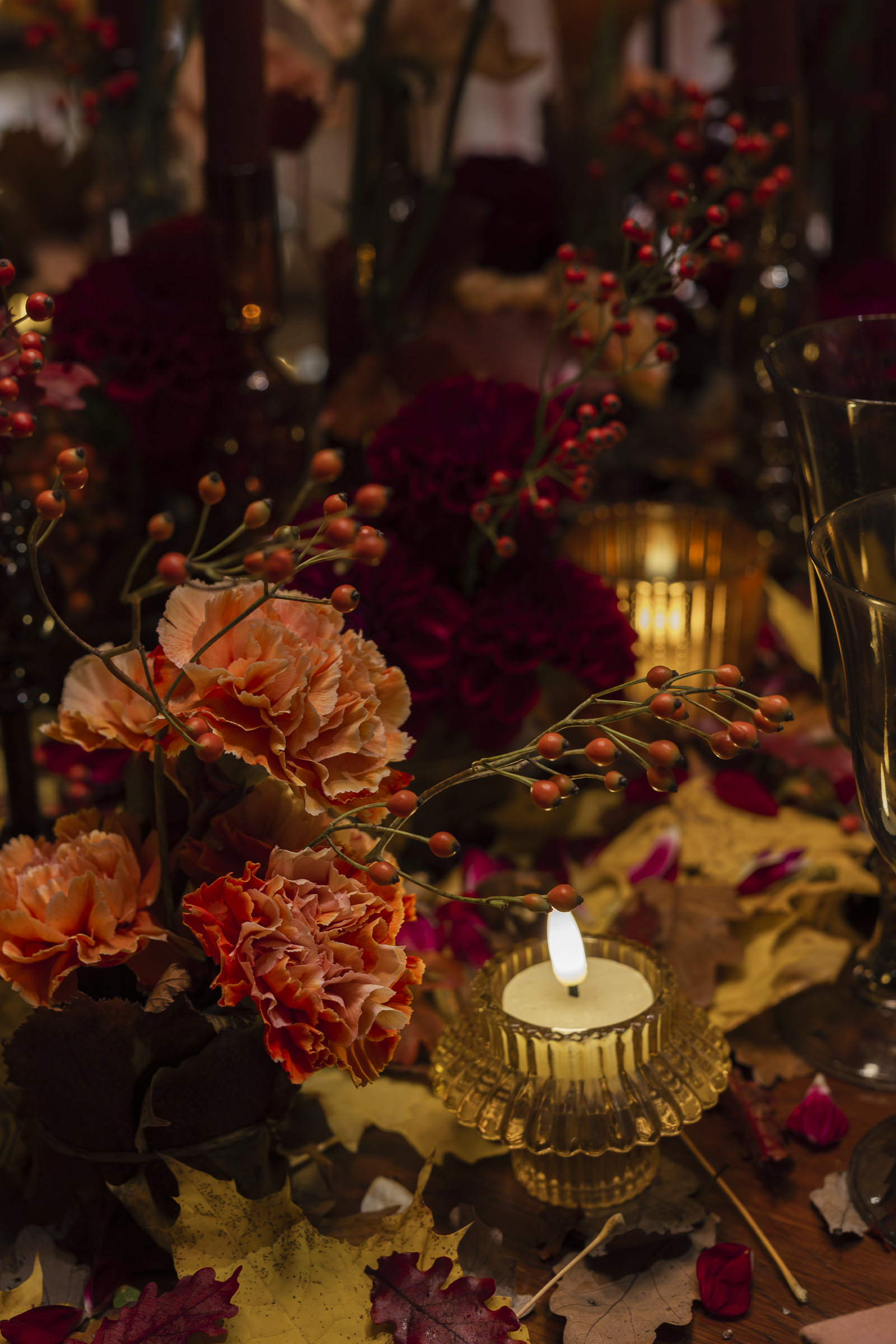 le bristol paris wedding, autumn floral design, event design, Roni floral design, luxury wedding decor, details,