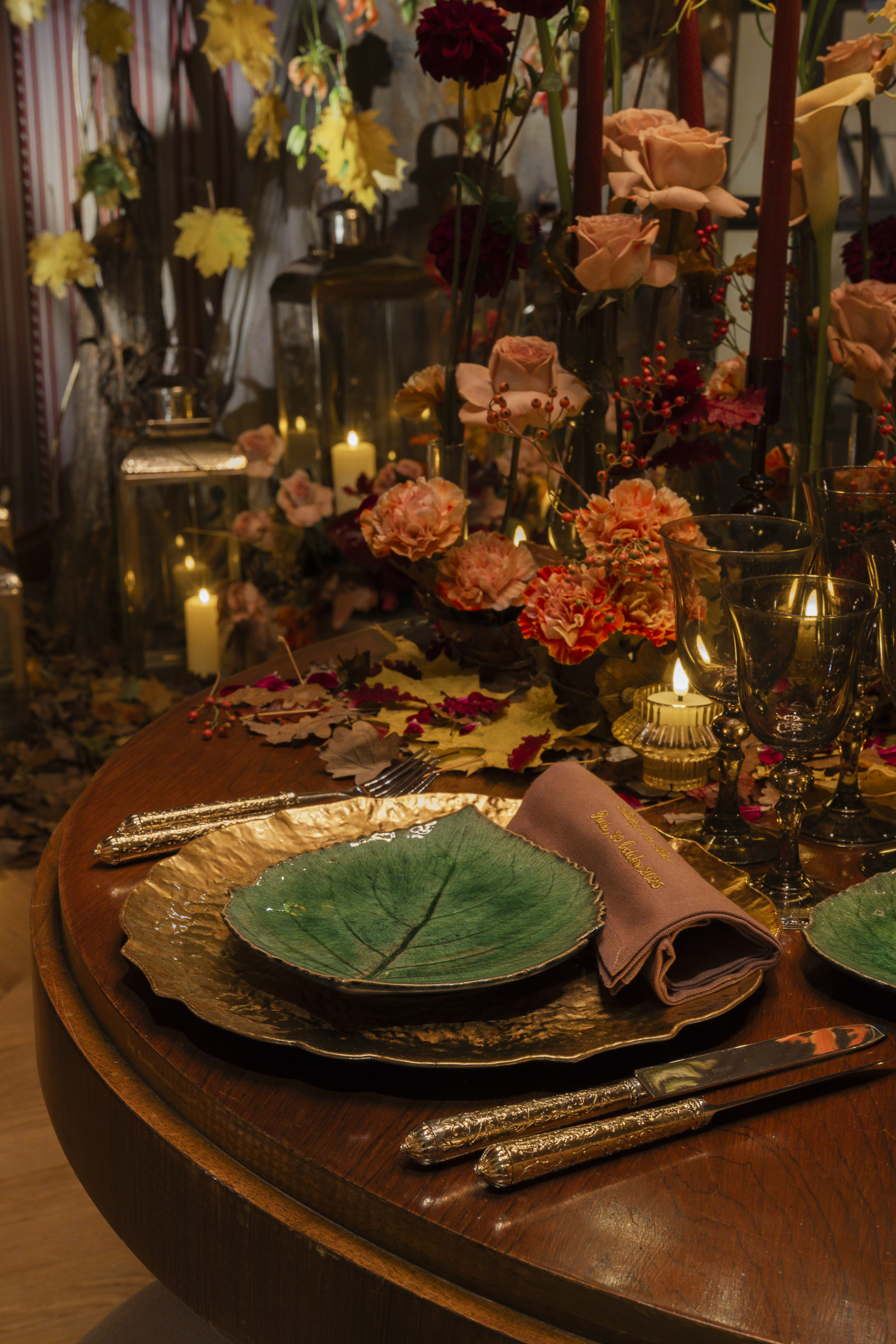 le bristol paris wedding, autumn floral design, event design, Roni floral design, luxury wedding decor, details,