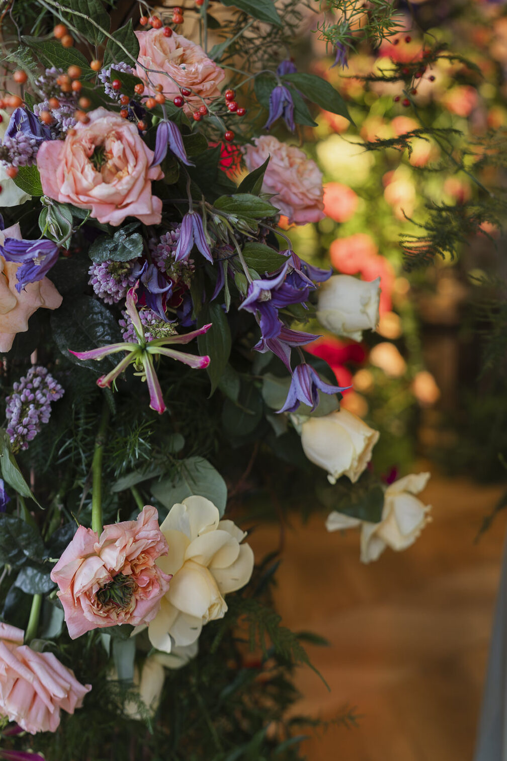 luxury spring floral details Paris hotel d'evreux,