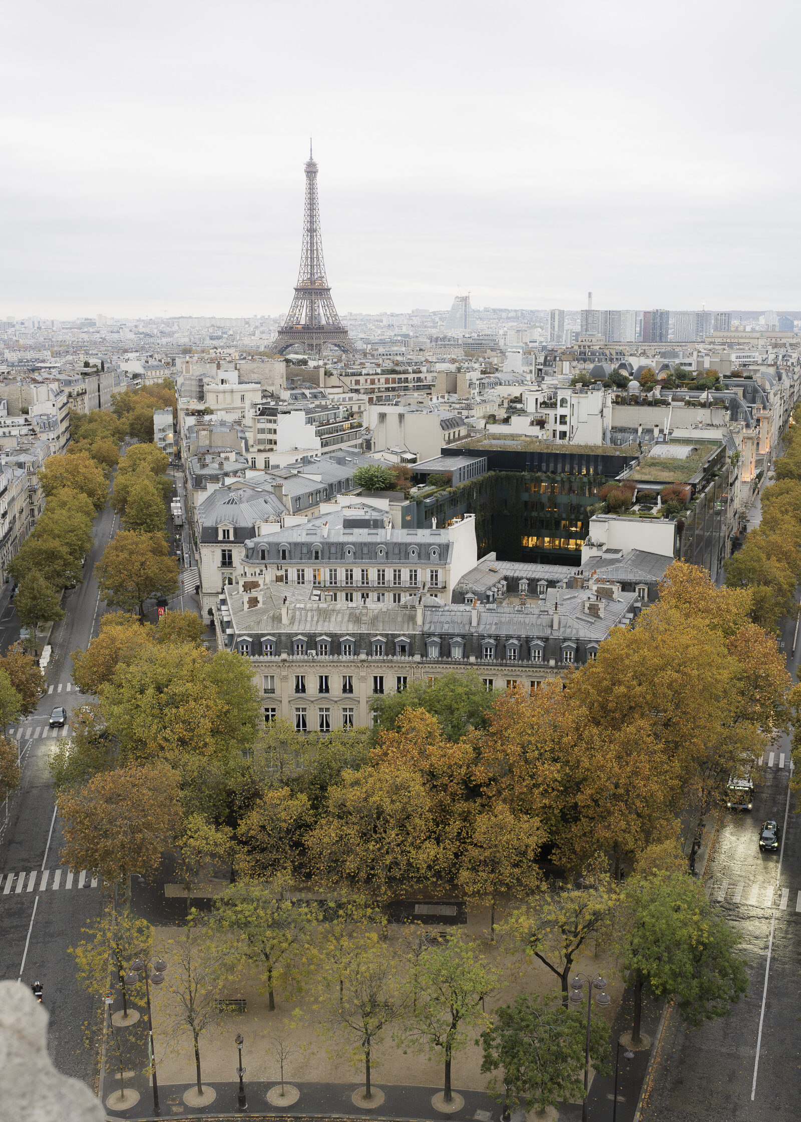 luxury rooftop view wedding experience Paris, Paris rooftop, Wedding breakfast with Eiffel Tower view.