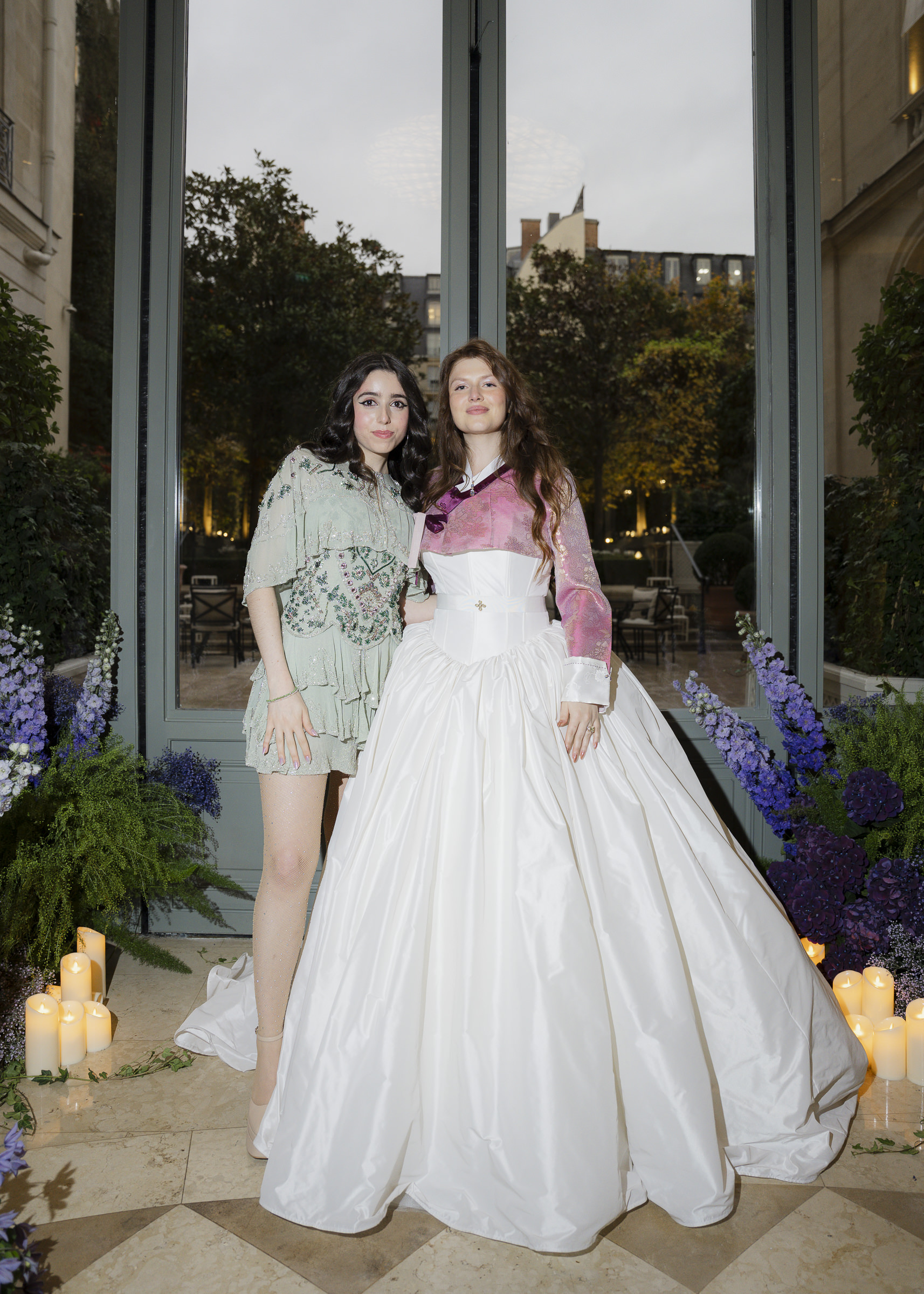 Editorial-style cocktail hour portraits at a Paris wedding