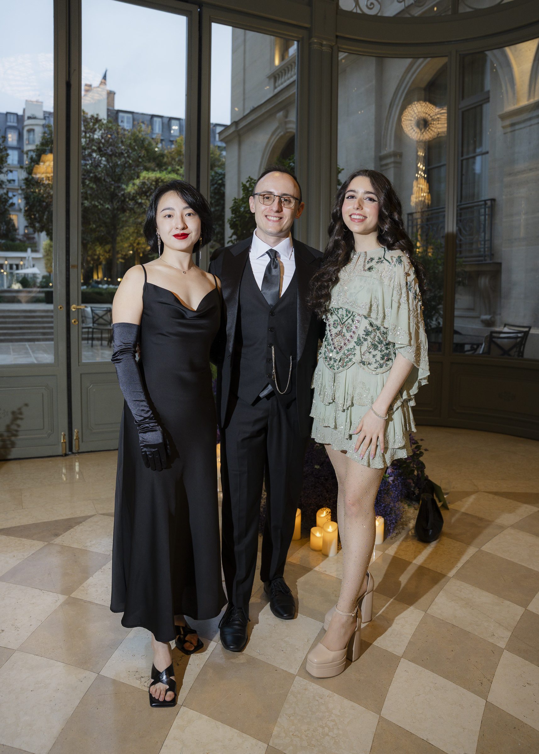 Relaxed guest portraits photographed at a wedding in Paris