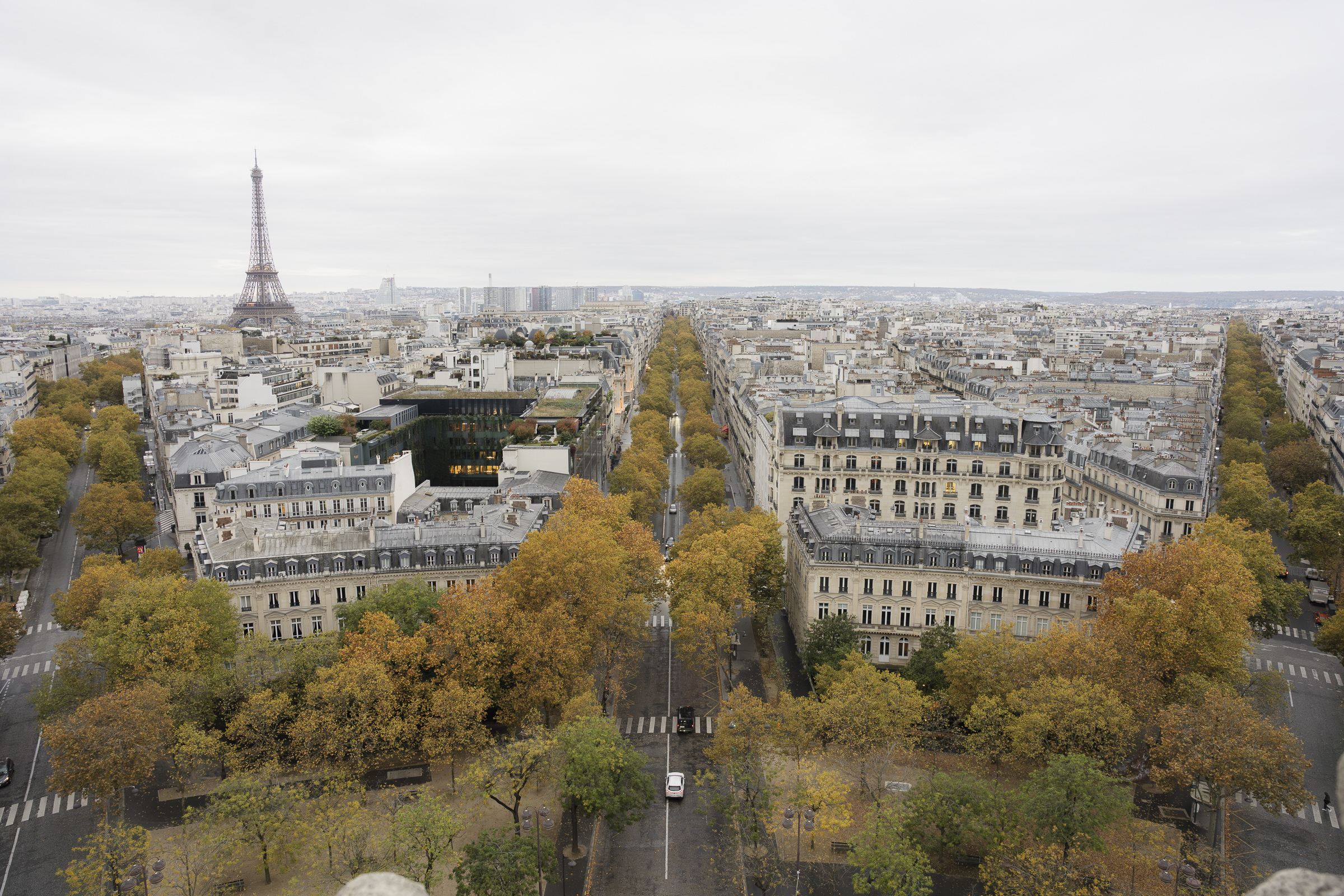 luxury rooftop view wedding experience Paris, Paris rooftop, Wedding breakfast with Eiffel Tower view.